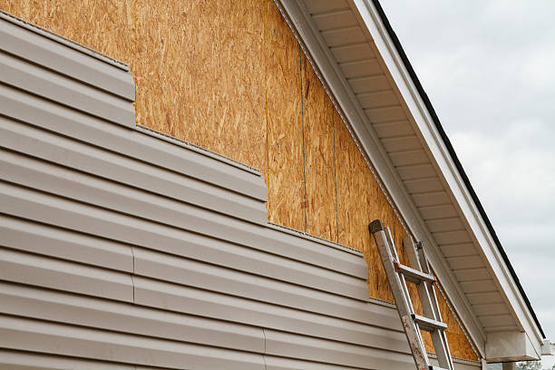 24/7 Emergency Vinyl Siding experts in Springboro, OH